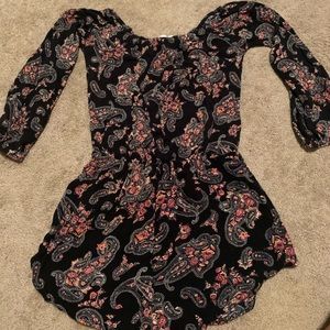 Cute pac sun romper!